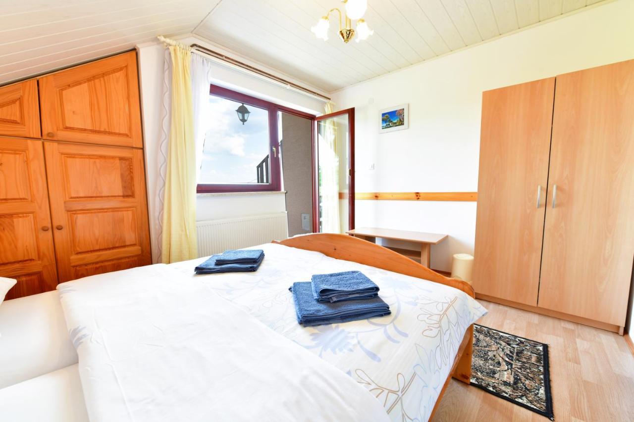 Guesthouse Ante Hodak Seliste Dreznicko Luaran gambar