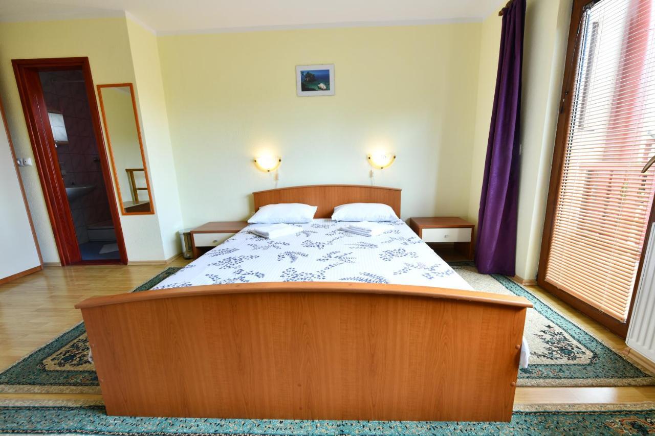 Guesthouse Ante Hodak Seliste Dreznicko Luaran gambar